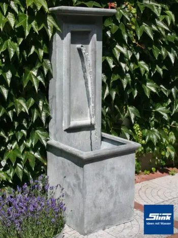 Klassischer Gartenspringbrunnen