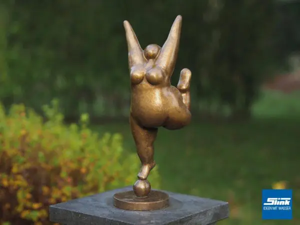 Venusfigur GArten, Bronzeskulptur, Bronzefigur, Gartenfigur, Gartenkunst, Gartendeko, Gartenambiente, Designer-Skulptur Garten, Ideen für den Garten