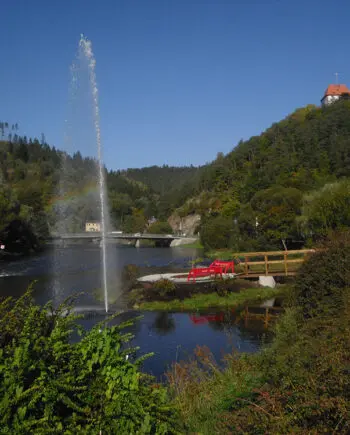 Riesenfontäne, Springbrunnenanlage, Großprofekt, Städteplanung, Landschaftsgestaltung Wasser, See, Belebung Ideen