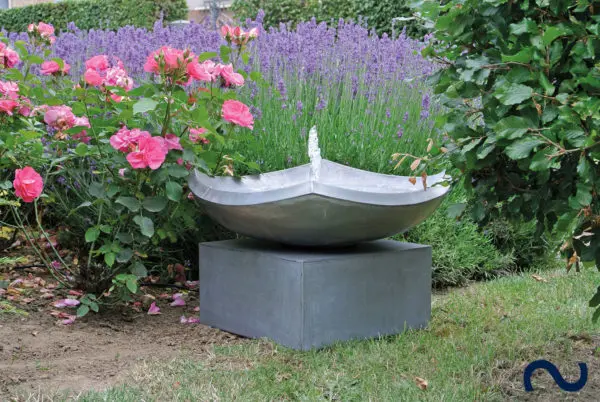 Slink Biarritz Zinkbrunnen Terrassenbrunnen Gartenbrunnen modern