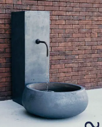 Slink Wasserfall Fontana Wasserobjekt deluxe Springbrunnen Keramik anthrazit